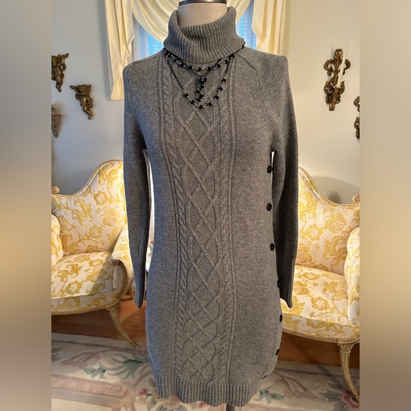 J Crew Like new turtleneck gray cable knit sweater dress size XS